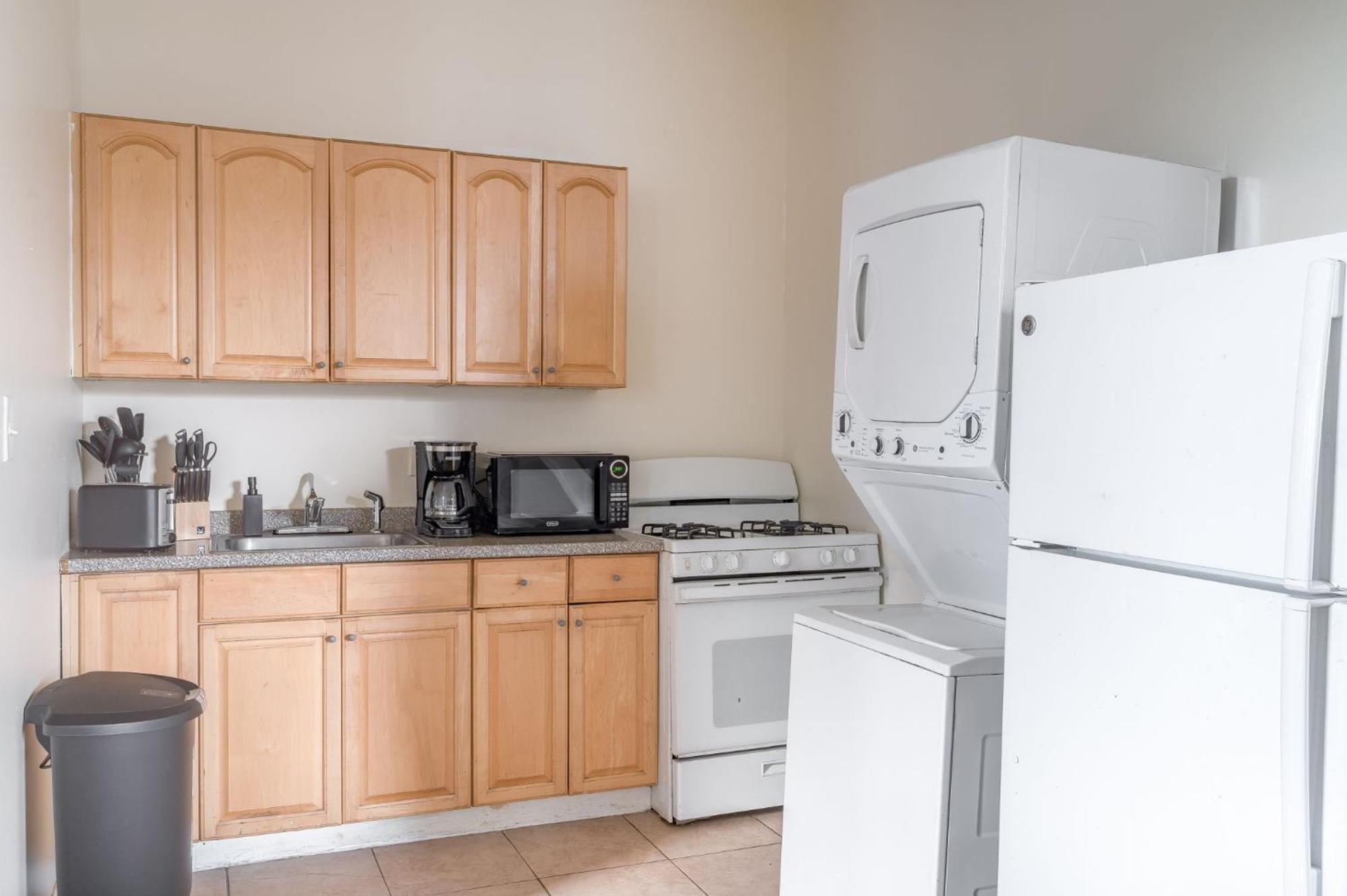 Spacious 3br 2ba In East Harlem - Near Park Pangsapuri New York